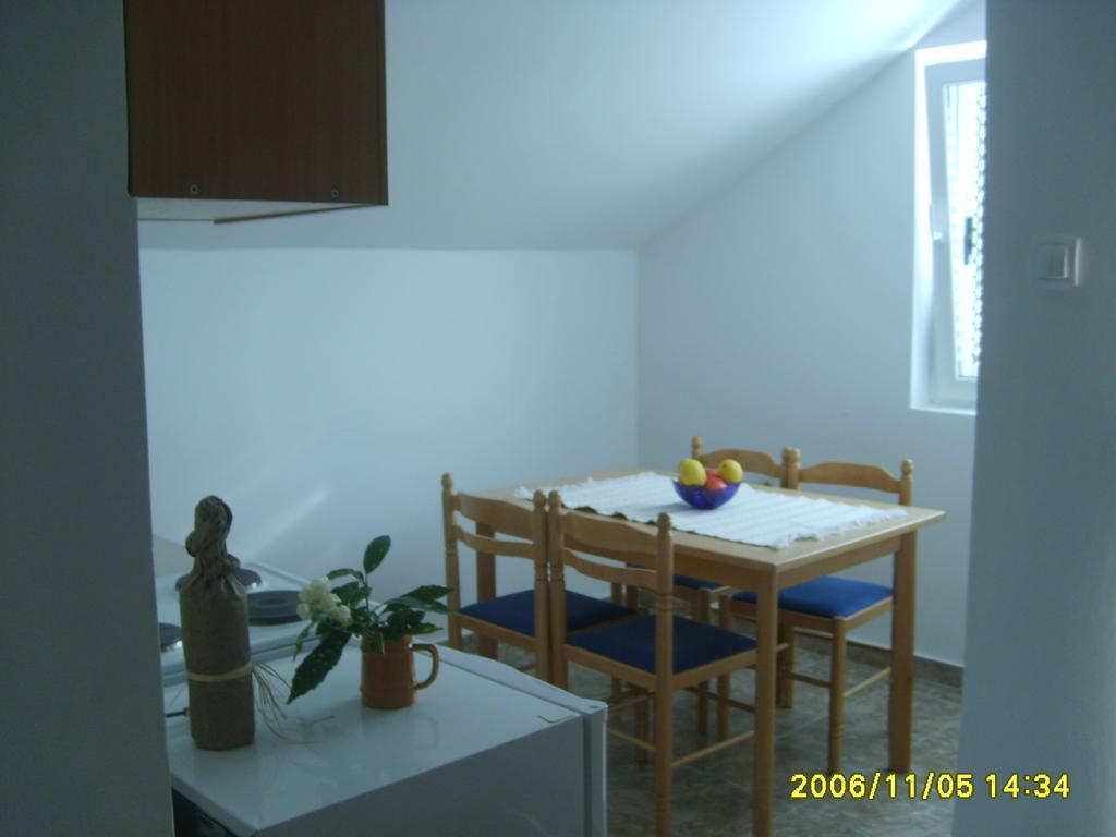 Apartments Djuricic Kotor Bagian luar foto
